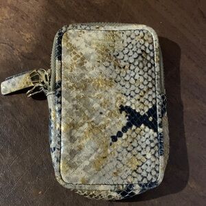 Stylish Snakeskin Wallet